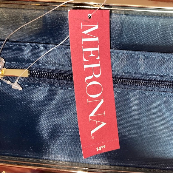 🌼 🆕 Merona clutch - Picture 4 of 7